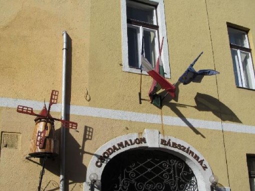   - Független Bábosok Találkozója 