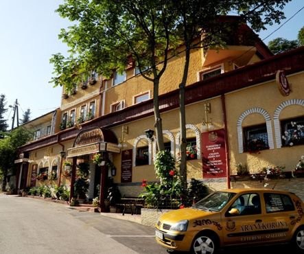 Miskolc  - Aranykorona Hotel-Étterem & Sétáló Pince