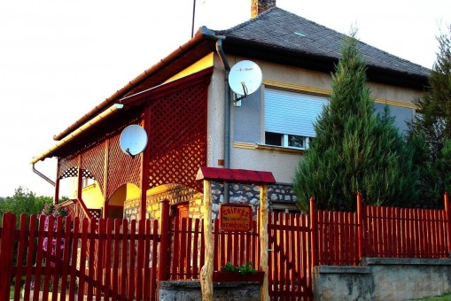   - Csipkés Apartmanház Aggtelek